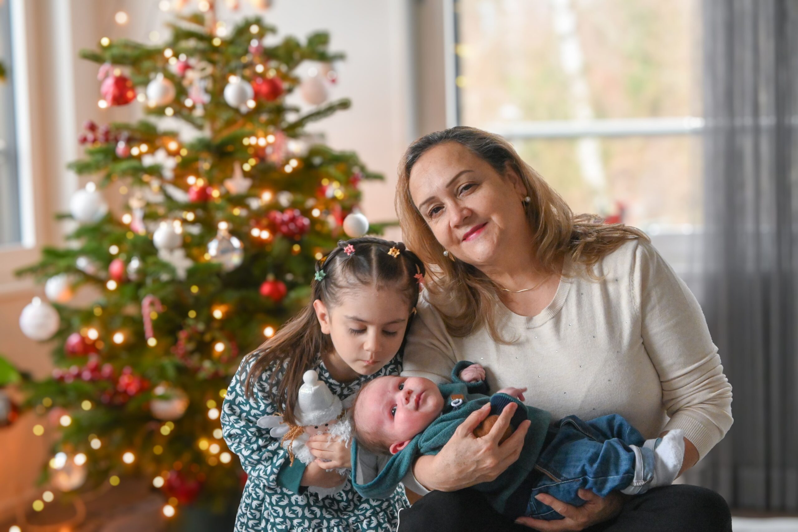 Grandparents: Your Wisdom and Support Shape Your Grandkids’ World